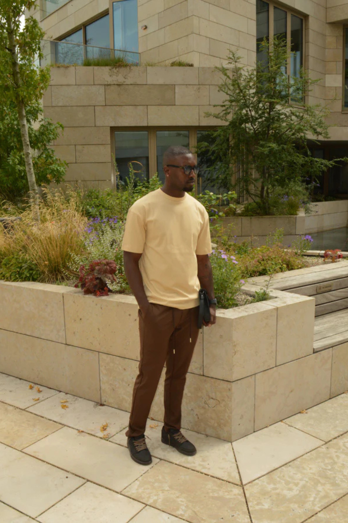 SUPIMA T-SHIRT | HAZELNUT