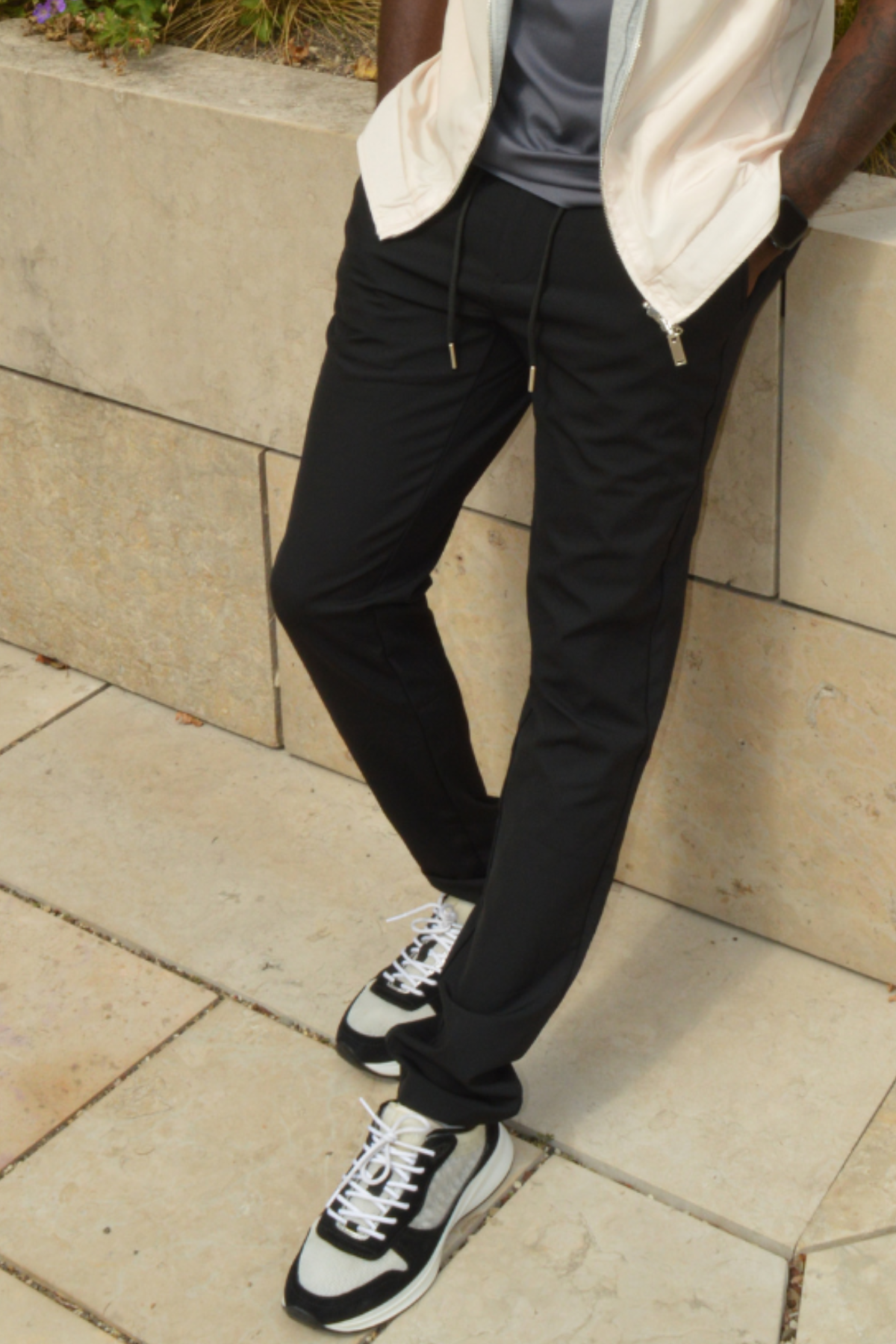 BLACK PANTS