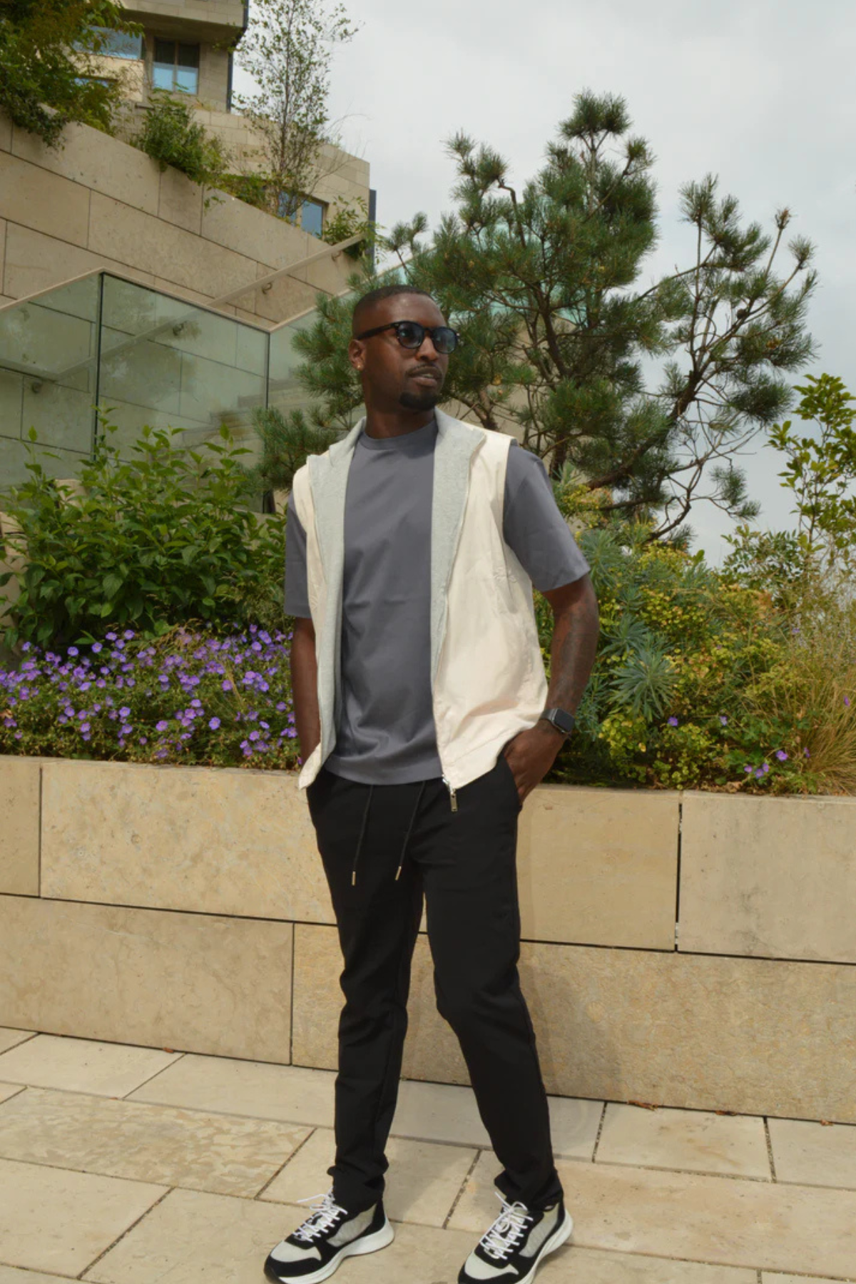 ECRU REVERSIBLE RESORT BODY WARMER